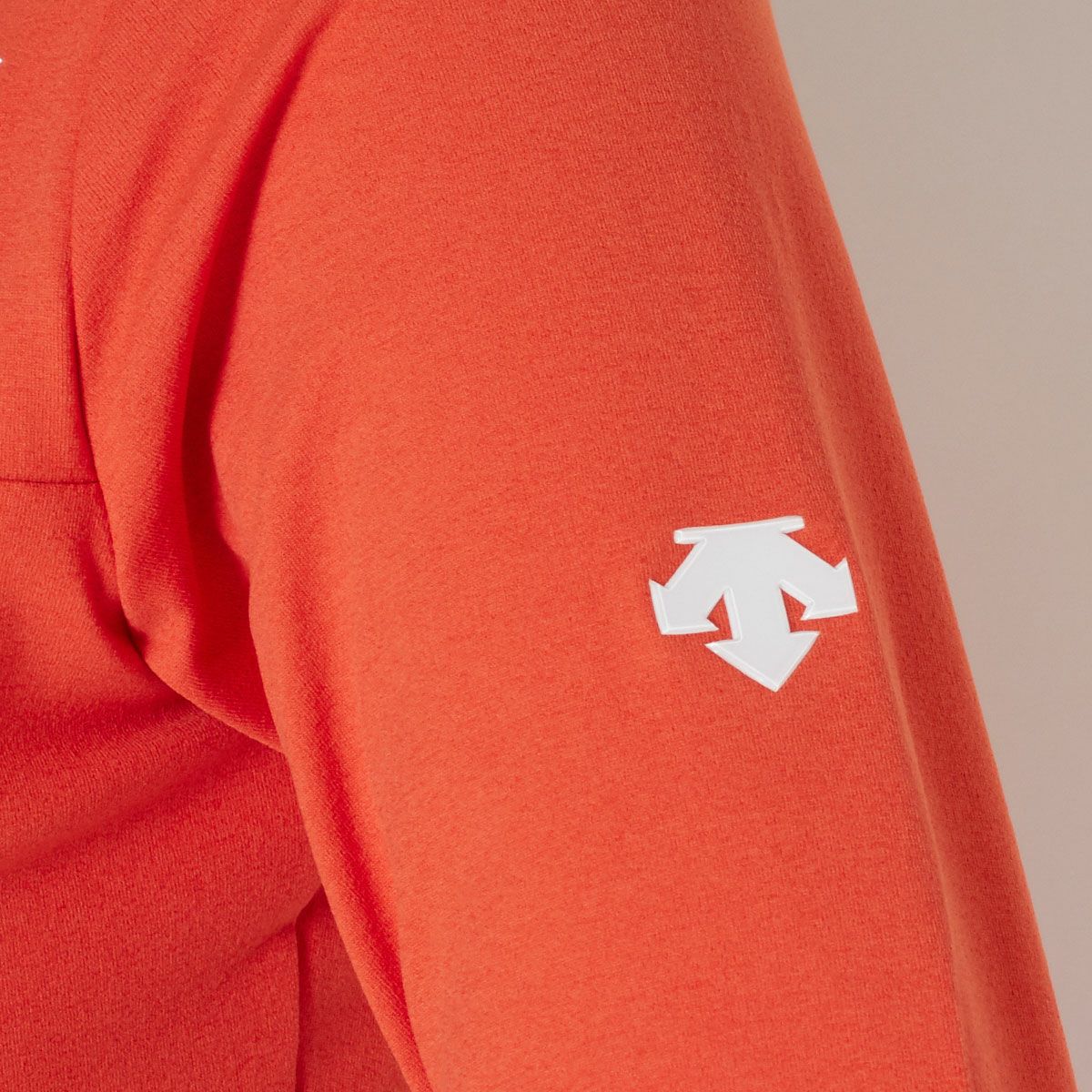 【OUTLET】【DESCENTE GOLF】ソフトストレッチブラカップ付きロゴプリントシャツ