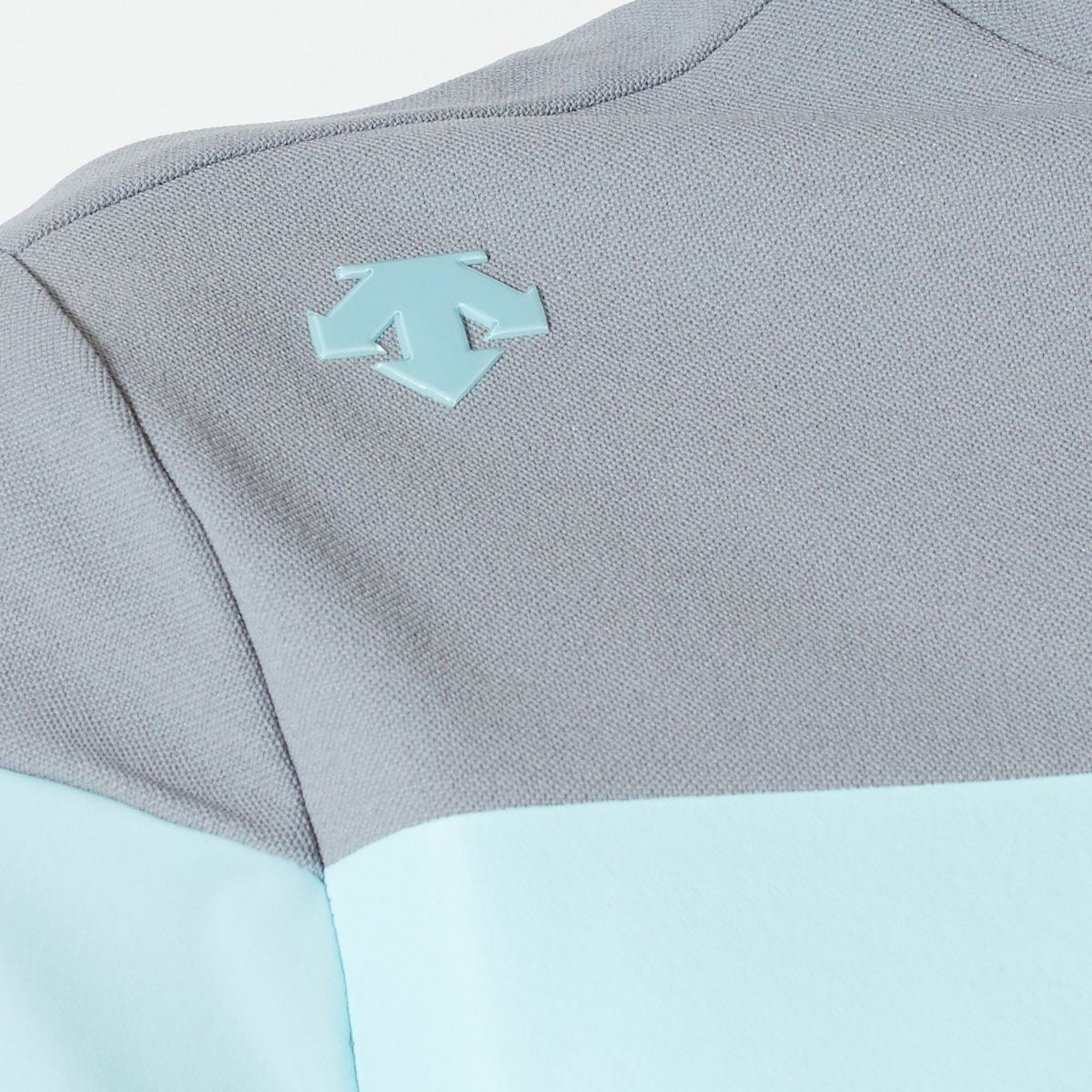 【OUTLET】【DESCENTE GOLF】リサイクルソロテックス鹿の子モックネックシャツ