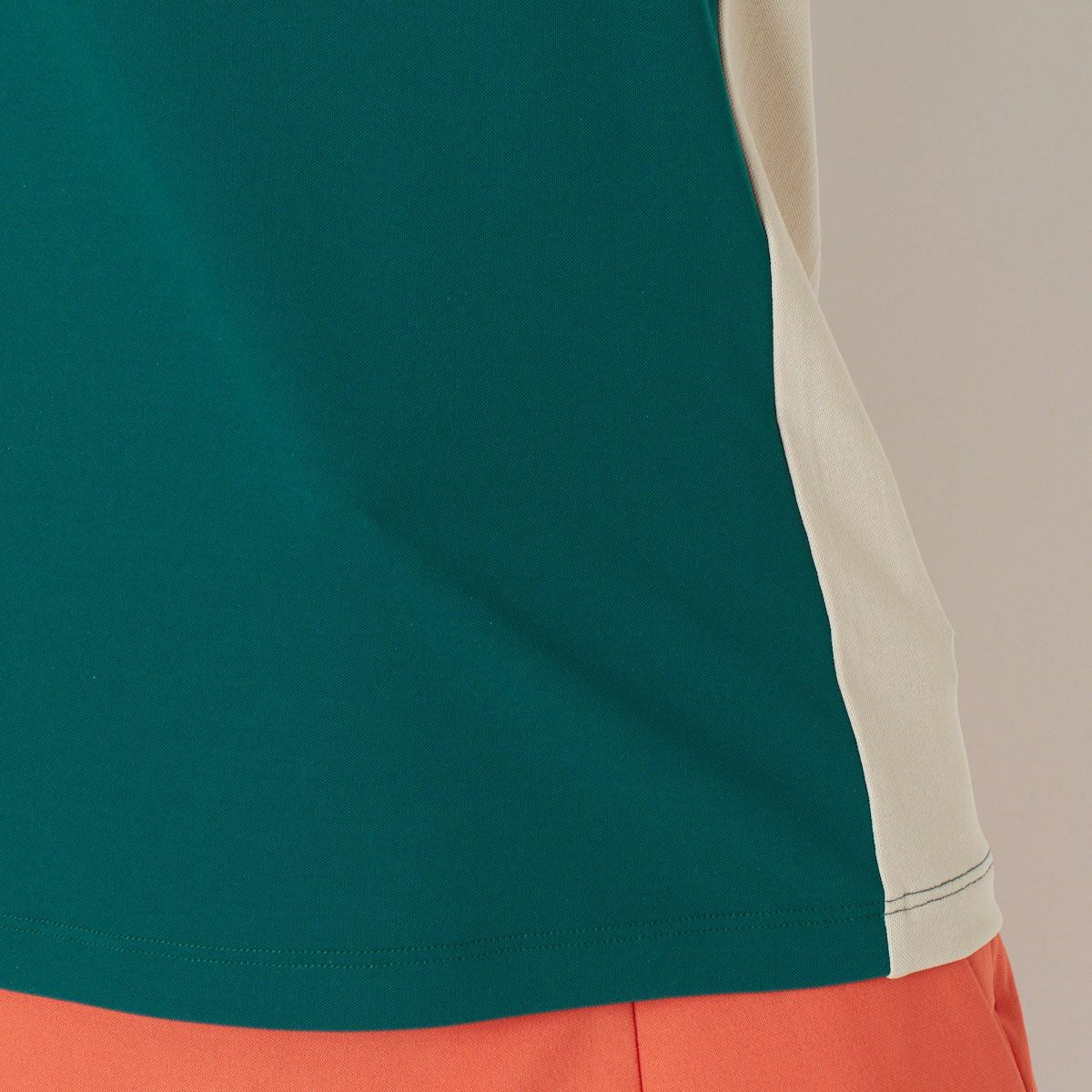 【OUTLET】【DESCENTE GOLF】リサイクル鹿の子ロゴプリント切り替えシャツ